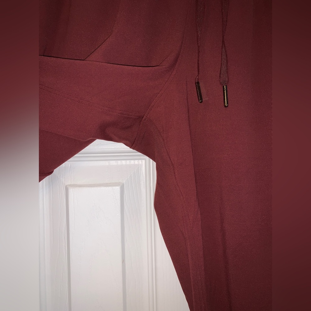 Lululemon On The Fly Jogger 28” Full-On Luxtreme Size 4 - Picture 4 of 8